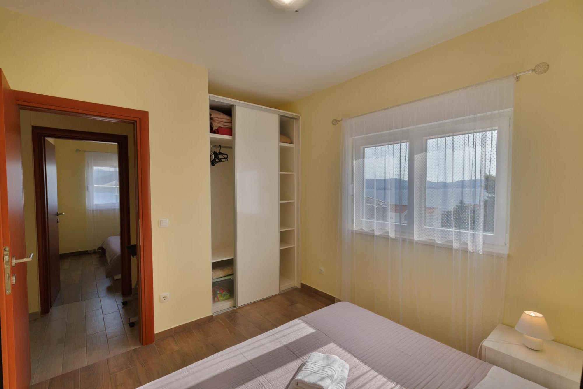 Apartman Maja Комарна Экстерьер фото